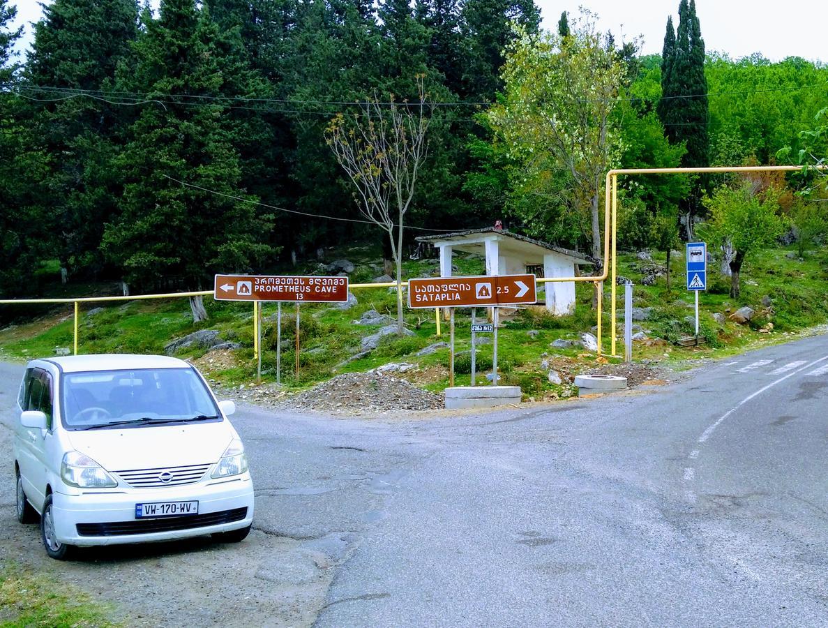 Colibri Home Kutaisi Bagian luar foto